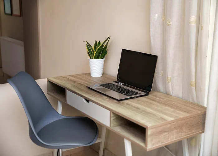 아파트 Piperitsa House For Nomads Or Families In The Countryside *